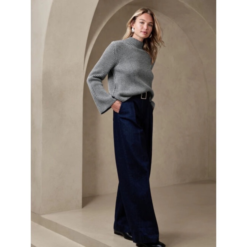 {Banana Republic} Merino Mariner Sweater in Heather Light Gray - Size XL - NWT